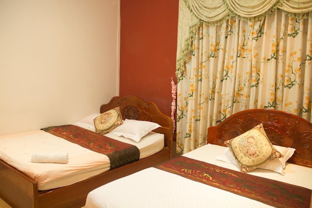 Royal Guest House Пном Пен Стая снимка